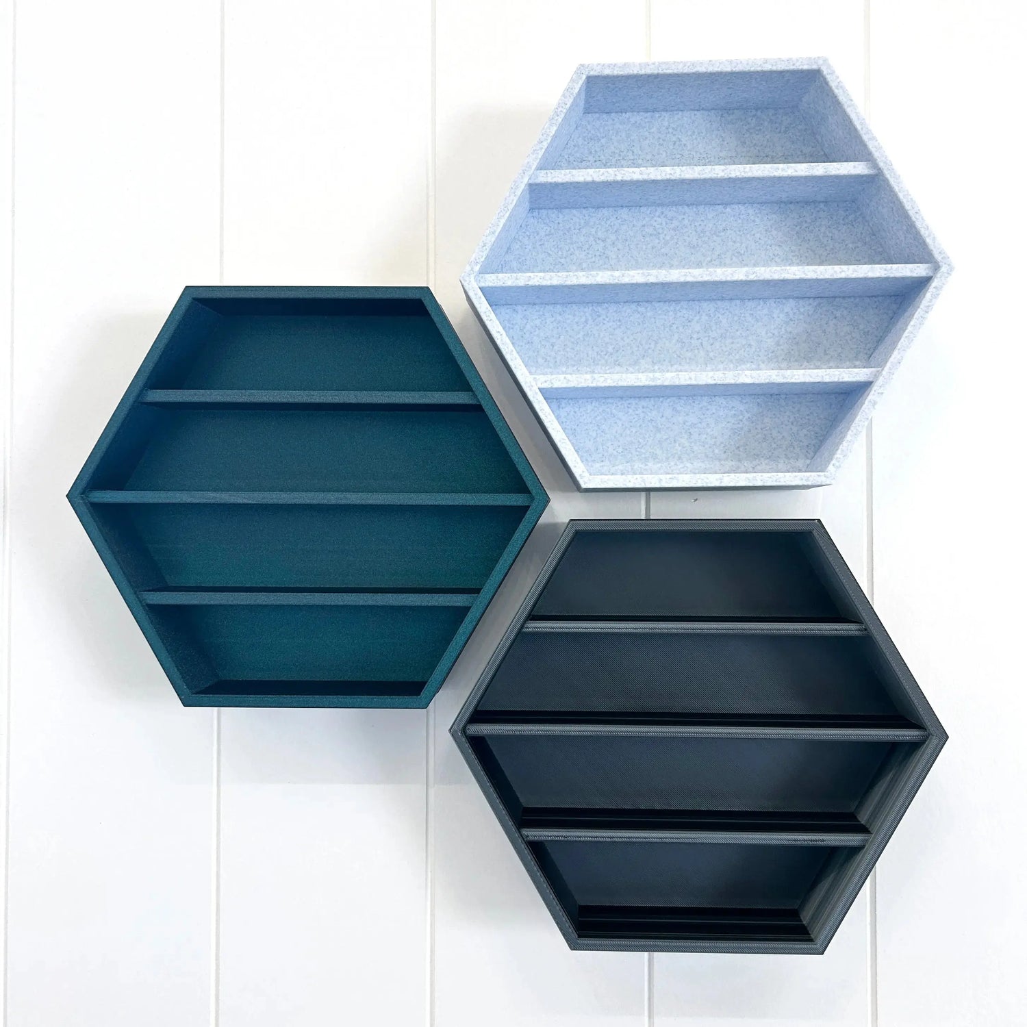 3D-Printed-Hexagon-Shelves-for-Mini-Displays Made by Em 3D